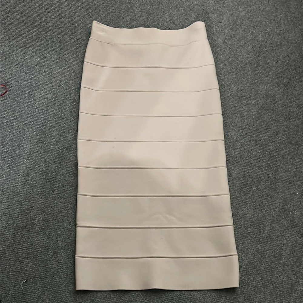 BCBG baby pink bodycon skirt